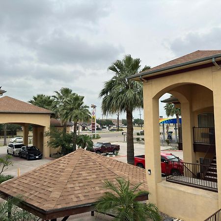 Texas Inn And Suites Rgv เอดินเบิร์ก ภายนอก รูปภาพ