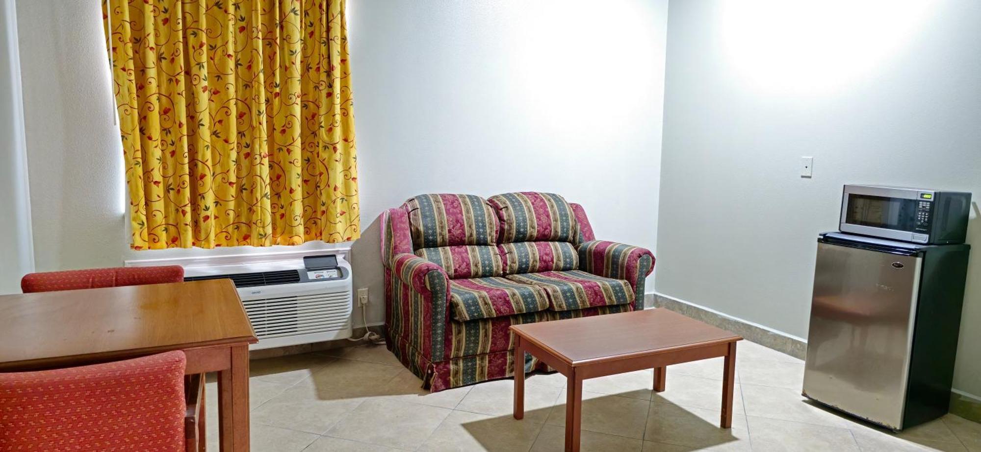 Texas Inn And Suites Rgv เอดินเบิร์ก ภายนอก รูปภาพ