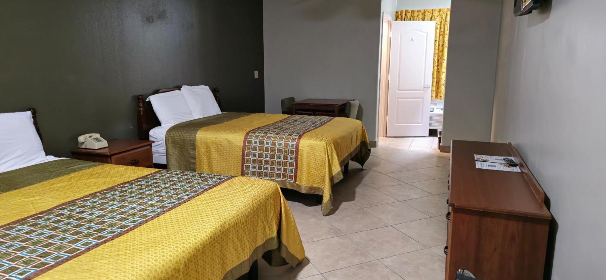 Texas Inn And Suites Rgv เอดินเบิร์ก ภายนอก รูปภาพ