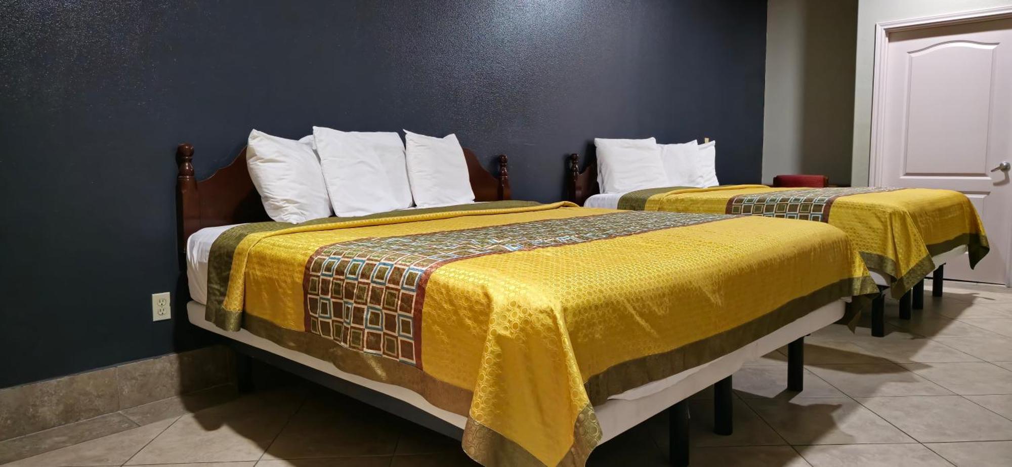 Texas Inn And Suites Rgv เอดินเบิร์ก ภายนอก รูปภาพ