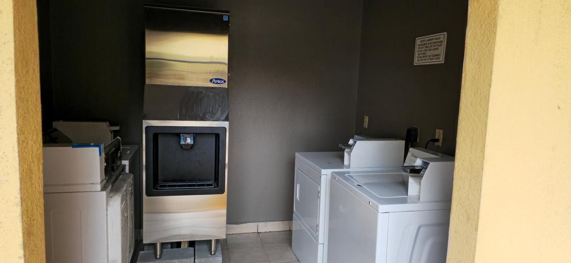 Texas Inn And Suites Rgv เอดินเบิร์ก ภายนอก รูปภาพ